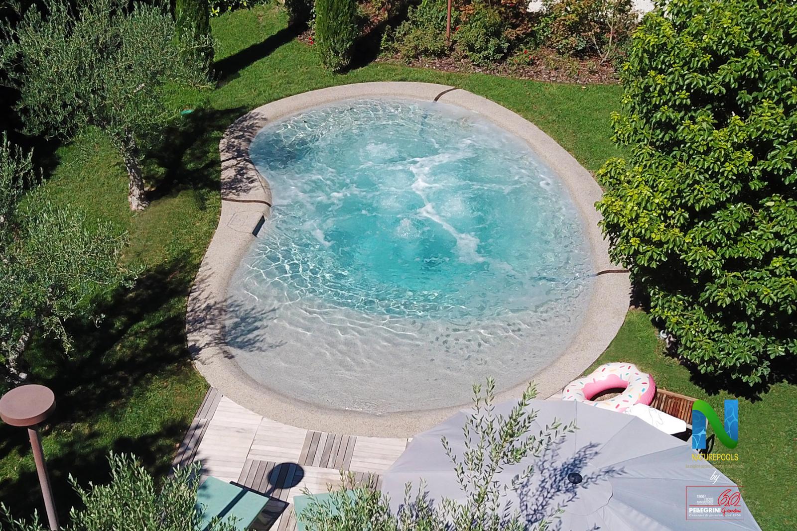 Piscina Naturale Privata — Il giardino del casale